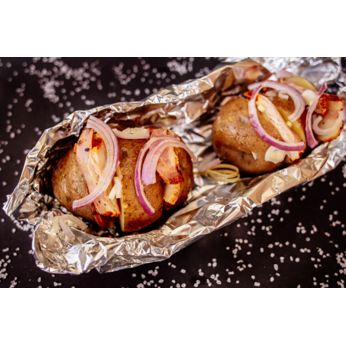 Запечена картопля з бочком у фользі (250 г)
