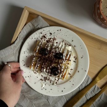 Млинці з солодким сиром і родзинками (500 г)