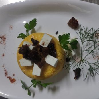 Банош з бринзою та шкварками (250 г)