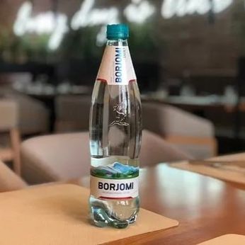 Вода Borjomi (0,33 л)