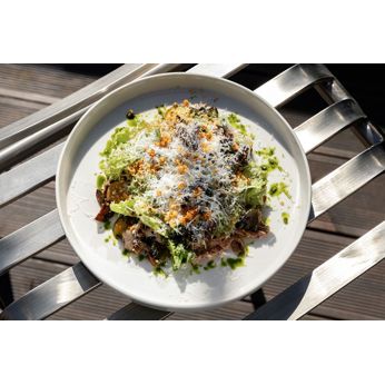 Теплий салат з яловичиною (250 г)