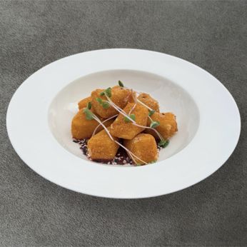 Сир моцарела у хрусткій паніровці (210 г)