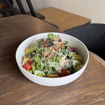 Салат Цезар з куркою (280 г)
