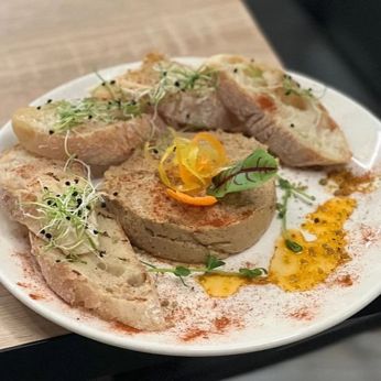 Куряче пате з грінками (250/60/20 г)