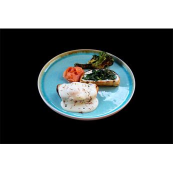 Сніданок зі слабосоленим лососем і броколі