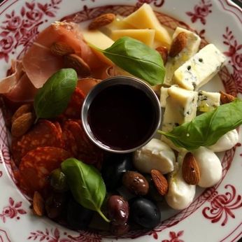 Antipasto di vino