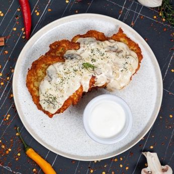 Деруни з грибним соусом (300 г)