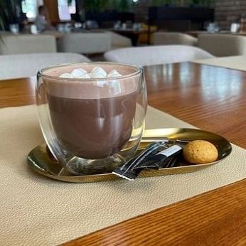 Какао з зефірками (200 мл)