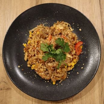 Пад тай з куркою (320 г)