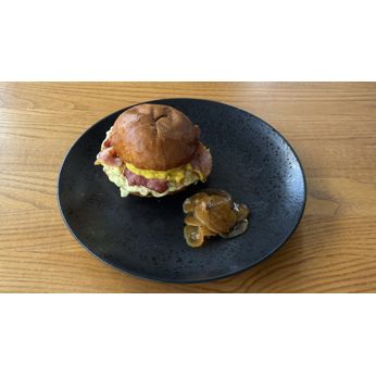 Бургер з скрамблом