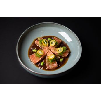 Лосось татакі з трюфельним понзо (210 г)