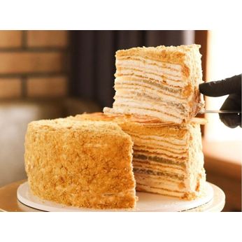 Медівник з карамелізованою грушею