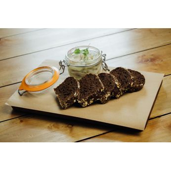 Оселедець з маринованою цибулею (250 г)