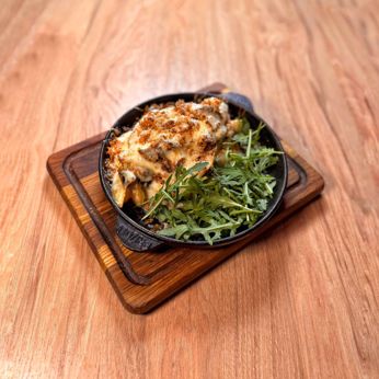 Patate al forno con funghi (360 г)