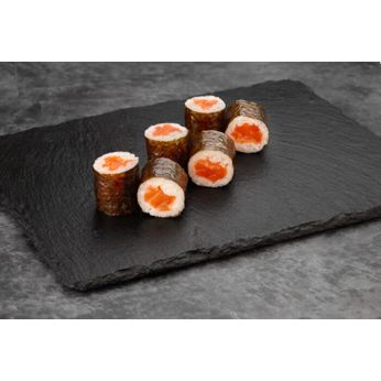 Макі зі слабосоленим лососем (120 г)
