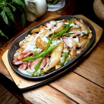 Пательня з баварськими ковбасками (460 г)