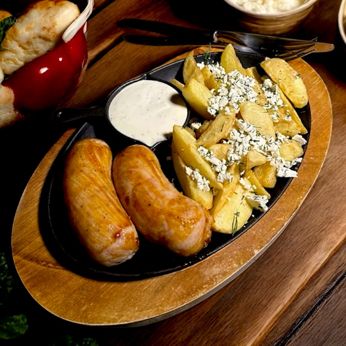 Пательня з курячими ковбасками (600 г)