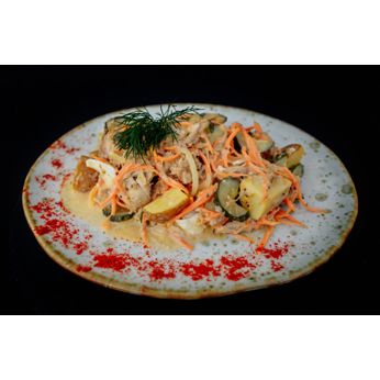Салат з рваною свининою (350 г)