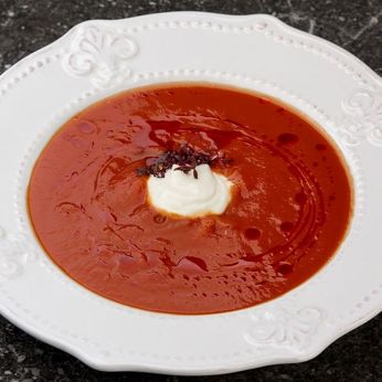 Томатний суп з морепродуктами (300 г)