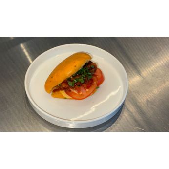 Бао з куркою BBQ