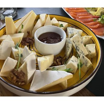 Сирне плато (150/30/30 г)